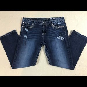 Miss Me Jeans Mid Rise Easy Skinny size 34 destroy